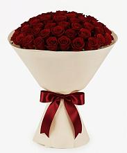 Букет 101 Бордовая роза Блэк Бакарра в Сортавале
