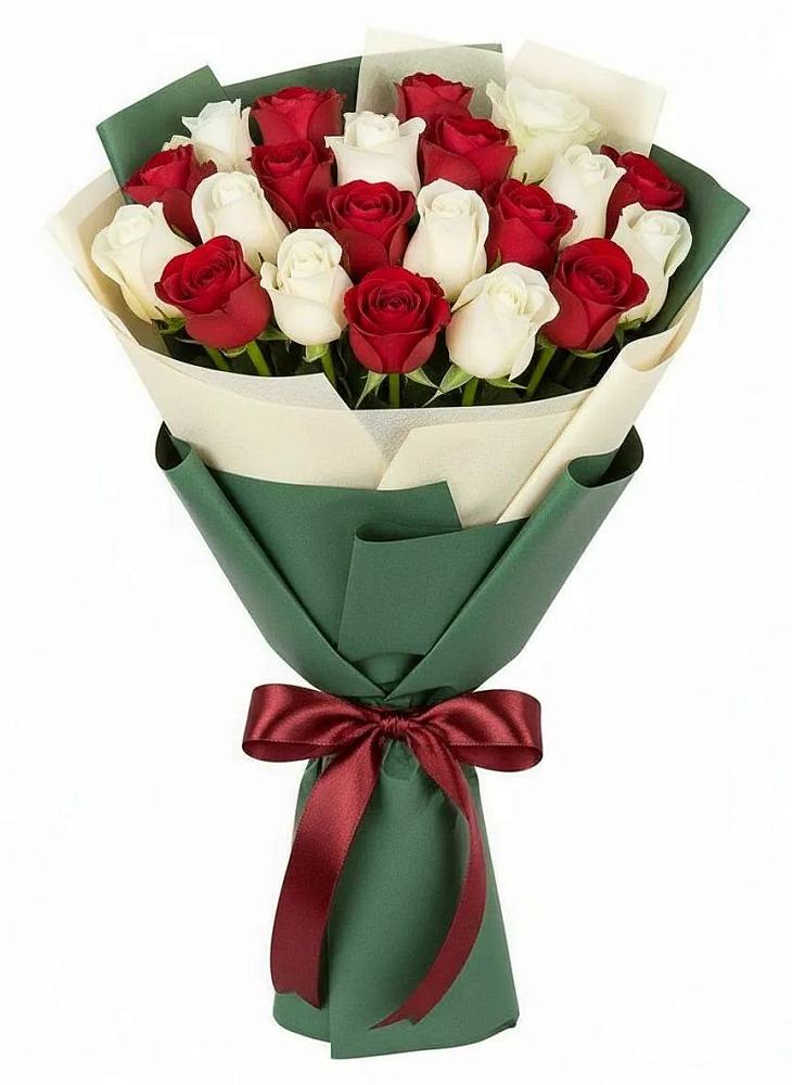 Букет Микс из красных и белых роз в Сортавале