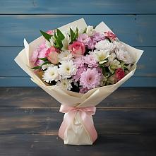 Букет цветов из:  Хризантемы, Альстромерии и Розы в Сортавале