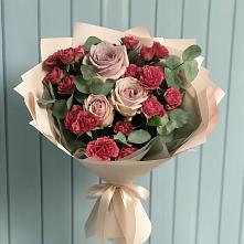 Букет цветов из:  Гвоздики и Розы в Сортавале