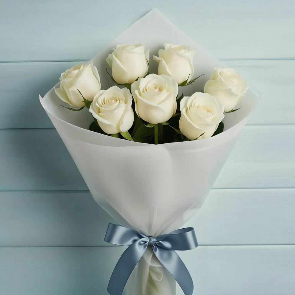 Букет 7 Белых роз Эдлесс Лав в Сортавале